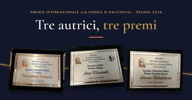 Targhe dei premi vinti da Valentina Caresia, Lea Visconti e Laura Ribaldone al premio letterario internazionale La donna si racconta a Pesaro il 24 ottobre 2026